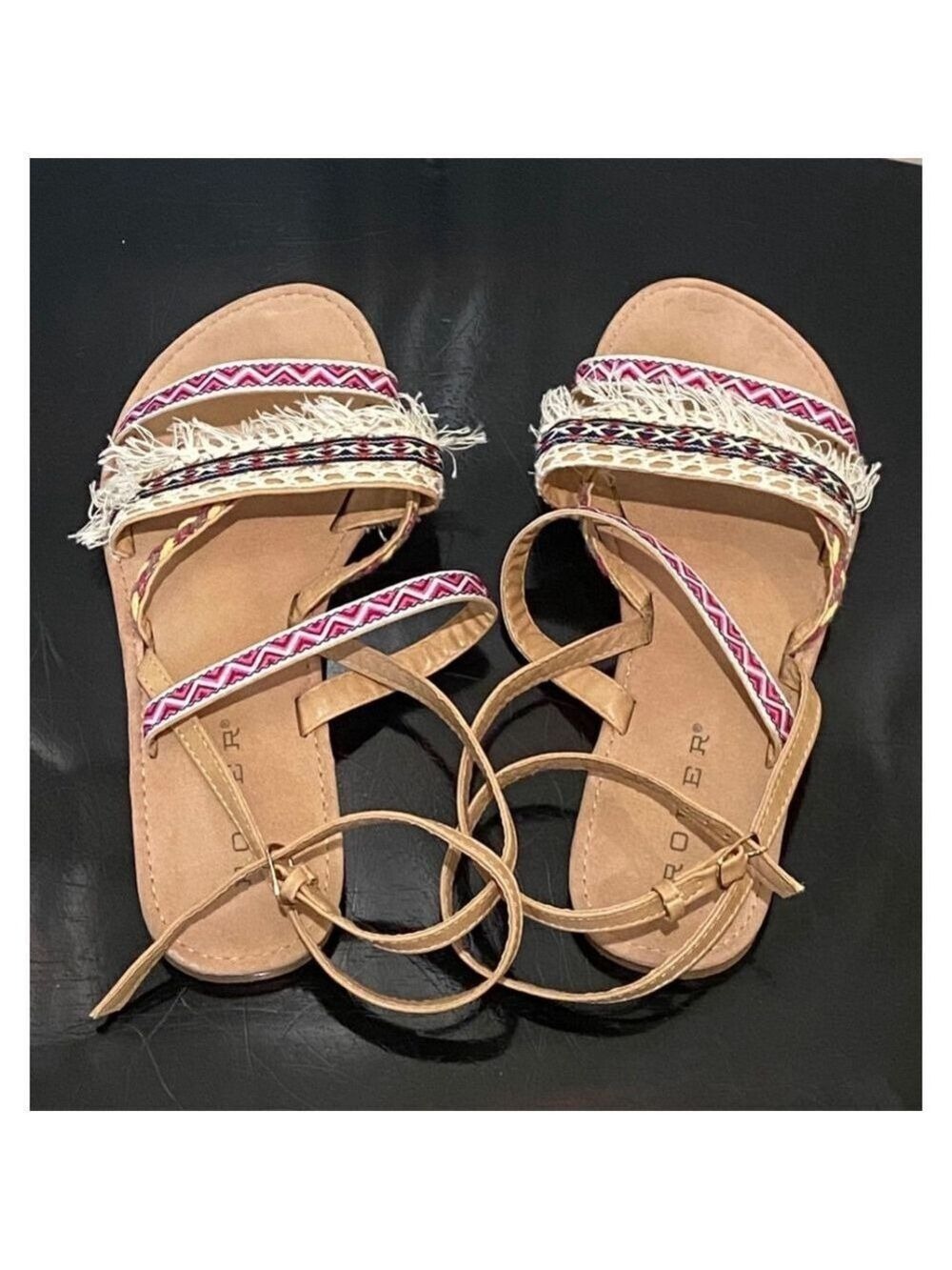 Roper Women's Sandals Tan Pink Blue Yellow Fringe Size 9